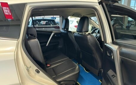 Toyota RAV4, 2014 год, 2 349 000 рублей, 17 фотография