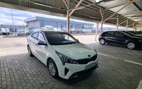KIA Rio IV, 2021 год, 1 830 000 рублей, 2 фотография