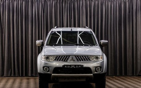 Mitsubishi Pajero Sport II рестайлинг, 2012 год, 1 495 000 рублей, 2 фотография