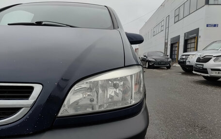 Opel Zafira A рестайлинг, 2003 год, 360 000 рублей, 21 фотография