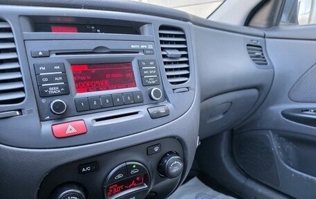 KIA Rio II, 2010 год, 569 000 рублей, 9 фотография