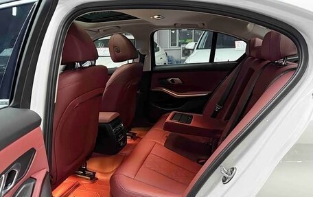 BMW 3 серия, 2022 год, 3 400 000 рублей, 13 фотография