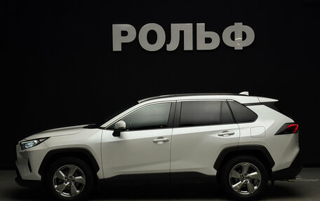 Toyota RAV4, 2020 год, 3 000 000 рублей, 6 фотография