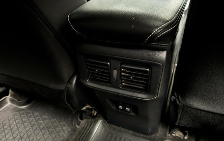 Toyota RAV4, 2020 год, 3 000 000 рублей, 25 фотография