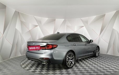 BMW 5 серия, 2018 год, 4 550 000 рублей, 2 фотография