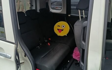 Toyota Roomy I, 2020 год, 1 150 000 рублей, 18 фотография