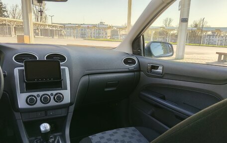 Ford Focus II рестайлинг, 2005 год, 440 000 рублей, 6 фотография