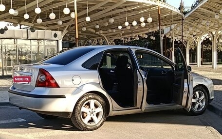 Ford Focus II рестайлинг, 2005 год, 440 000 рублей, 14 фотография