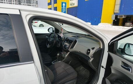 Chevrolet Aveo III, 2014 год, 880 000 рублей, 7 фотография