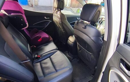 Hyundai Santa Fe III рестайлинг, 2017 год, 2 700 000 рублей, 11 фотография