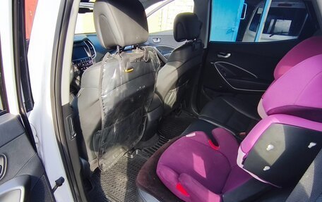 Hyundai Santa Fe III рестайлинг, 2017 год, 2 700 000 рублей, 14 фотография