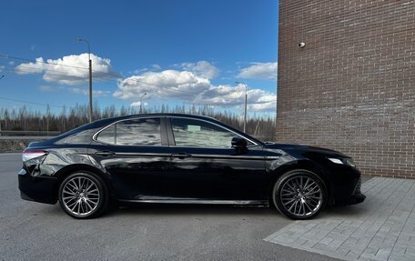 Toyota Camry, 2019 год, 2 500 000 рублей, 7 фотография