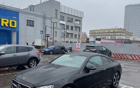 Mercedes-Benz E-Класс, 2017 год, 3 250 000 рублей, 1 фотография