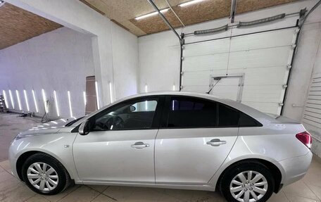 Chevrolet Cruze II, 2011 год, 898 000 рублей, 6 фотография