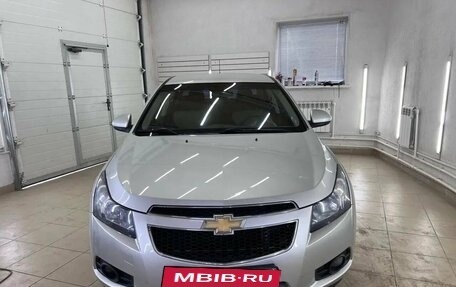 Chevrolet Cruze II, 2011 год, 898 000 рублей, 10 фотография