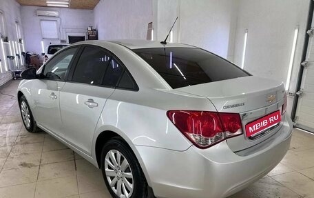 Chevrolet Cruze II, 2011 год, 898 000 рублей, 20 фотография