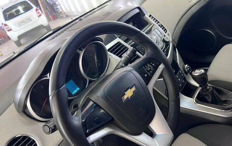 Chevrolet Cruze II, 2011 год, 898 000 рублей, 23 фотография