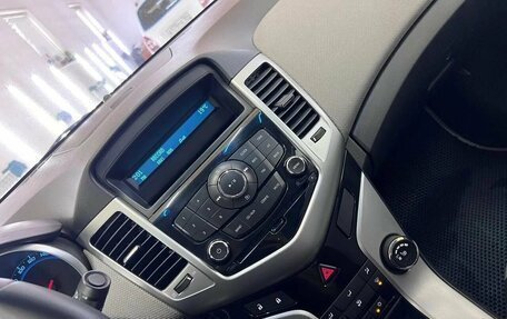 Chevrolet Cruze II, 2011 год, 898 000 рублей, 34 фотография