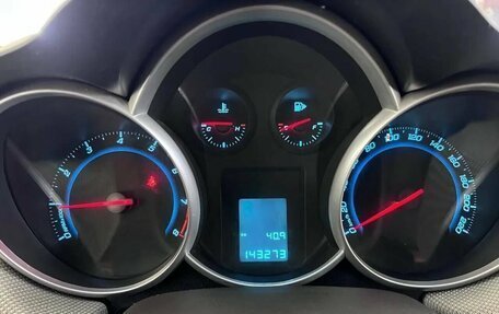 Chevrolet Cruze II, 2011 год, 898 000 рублей, 35 фотография