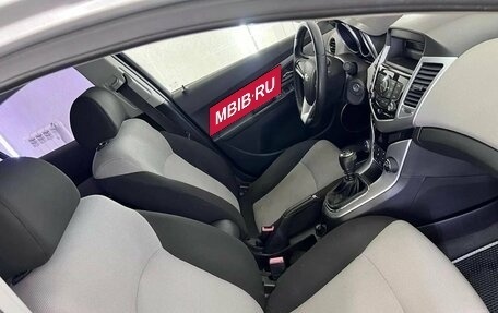 Chevrolet Cruze II, 2011 год, 898 000 рублей, 24 фотография