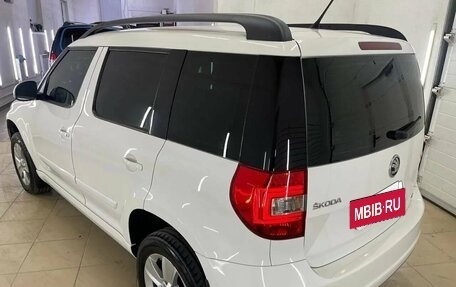 Skoda Yeti I рестайлинг, 2014 год, 1 159 000 рублей, 7 фотография