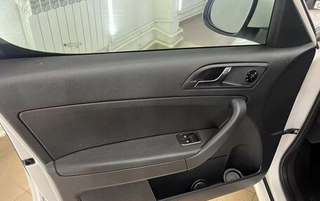 Skoda Yeti I рестайлинг, 2014 год, 1 159 000 рублей, 19 фотография