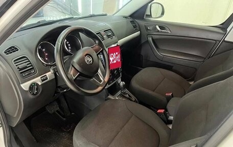 Skoda Yeti I рестайлинг, 2014 год, 1 159 000 рублей, 18 фотография