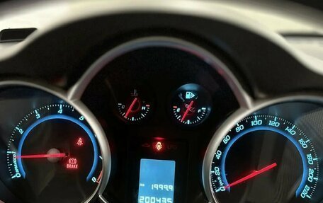 Chevrolet Cruze II, 2010 год, 633 000 рублей, 10 фотография