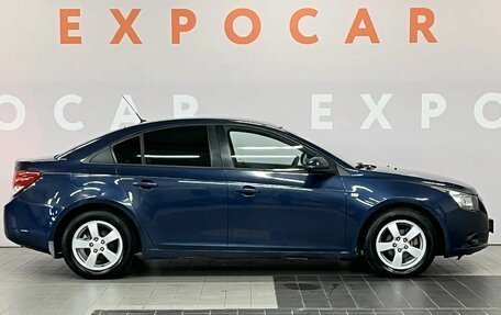 Chevrolet Cruze II, 2010 год, 633 000 рублей, 4 фотография
