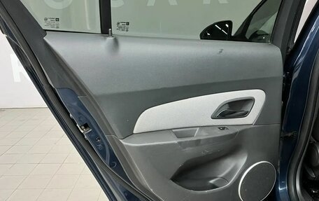 Chevrolet Cruze II, 2010 год, 633 000 рублей, 18 фотография