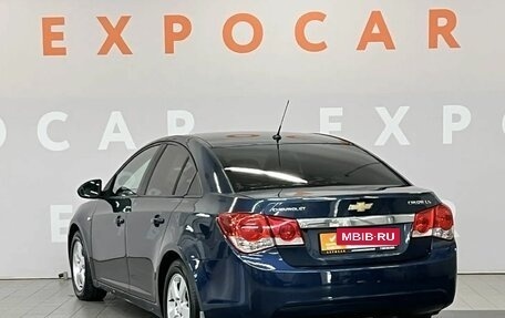 Chevrolet Cruze II, 2010 год, 633 000 рублей, 7 фотография