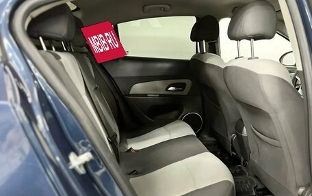 Chevrolet Cruze II, 2010 год, 633 000 рублей, 15 фотография