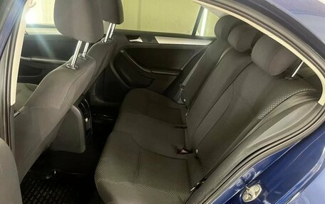 Volkswagen Jetta VI, 2013 год, 1 130 000 рублей, 26 фотография