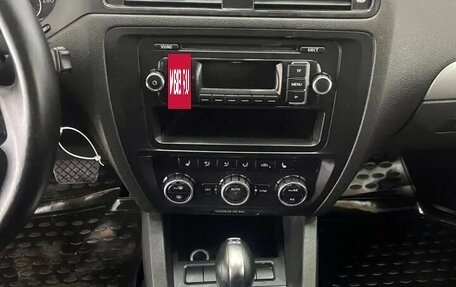 Volkswagen Jetta VI, 2013 год, 1 130 000 рублей, 21 фотография