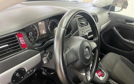 Volkswagen Jetta VI, 2013 год, 1 130 000 рублей, 20 фотография