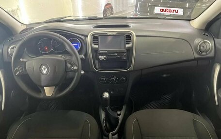 Renault Sandero II рестайлинг, 2015 год, 889 000 рублей, 28 фотография