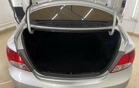 Hyundai Solaris II рестайлинг, 2011 год, 889 000 рублей, 6 фотография