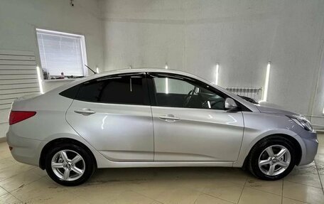 Hyundai Solaris II рестайлинг, 2011 год, 889 000 рублей, 10 фотография