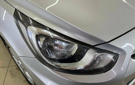 Hyundai Solaris II рестайлинг, 2011 год, 889 000 рублей, 13 фотография