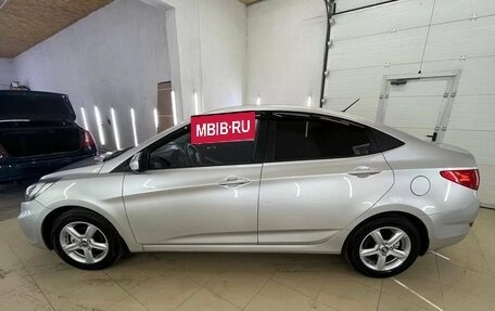 Hyundai Solaris II рестайлинг, 2011 год, 889 000 рублей, 4 фотография
