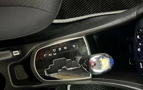 Hyundai Solaris II рестайлинг, 2011 год, 889 000 рублей, 22 фотография