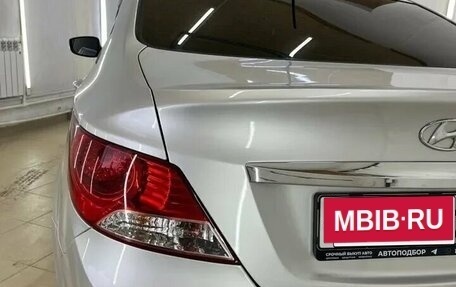 Hyundai Solaris II рестайлинг, 2011 год, 889 000 рублей, 29 фотография