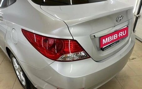 Hyundai Solaris II рестайлинг, 2011 год, 889 000 рублей, 30 фотография