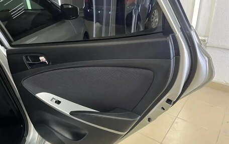 Hyundai Solaris II рестайлинг, 2011 год, 889 000 рублей, 35 фотография