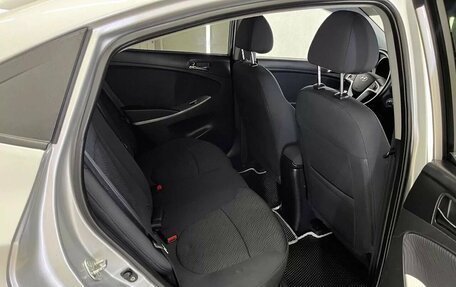 Hyundai Solaris II рестайлинг, 2011 год, 889 000 рублей, 34 фотография