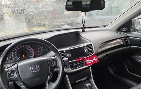 Honda Accord IX рестайлинг, 2013 год, 2 150 000 рублей, 28 фотография