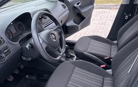 Volkswagen Polo VI (EU Market), 2018 год, 1 250 000 рублей, 10 фотография