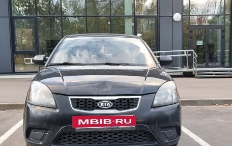 KIA Rio II, 2010 год, 285 000 рублей, 2 фотография