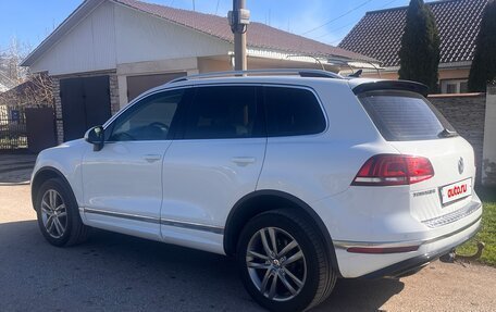Volkswagen Touareg III, 2016 год, 3 100 000 рублей, 14 фотография