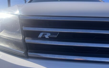 Volkswagen Touareg III, 2016 год, 3 100 000 рублей, 11 фотография